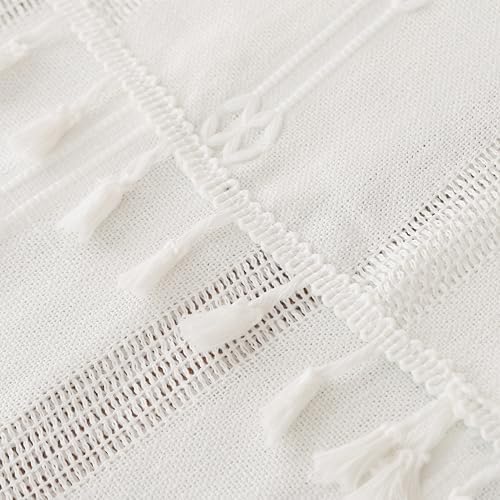 Gernaice Rustic Stripe Tablecloth - Elegant Design for Dining