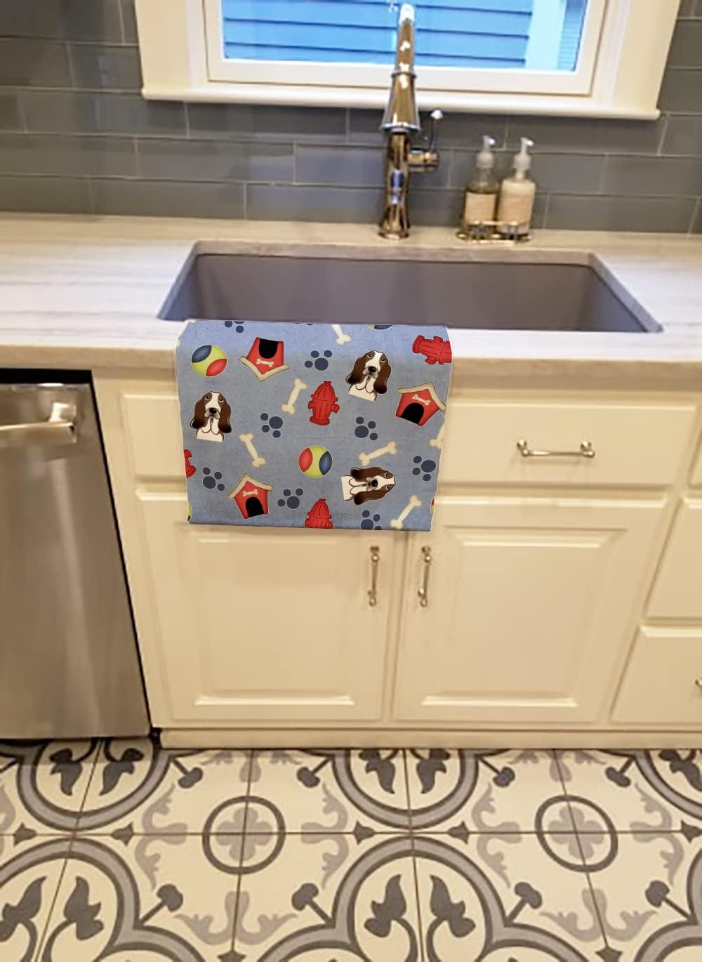 Vibrant Basset Hound Kitchen Towels Non-Brushing Dishcloth Bathroom Runes Machine Washable