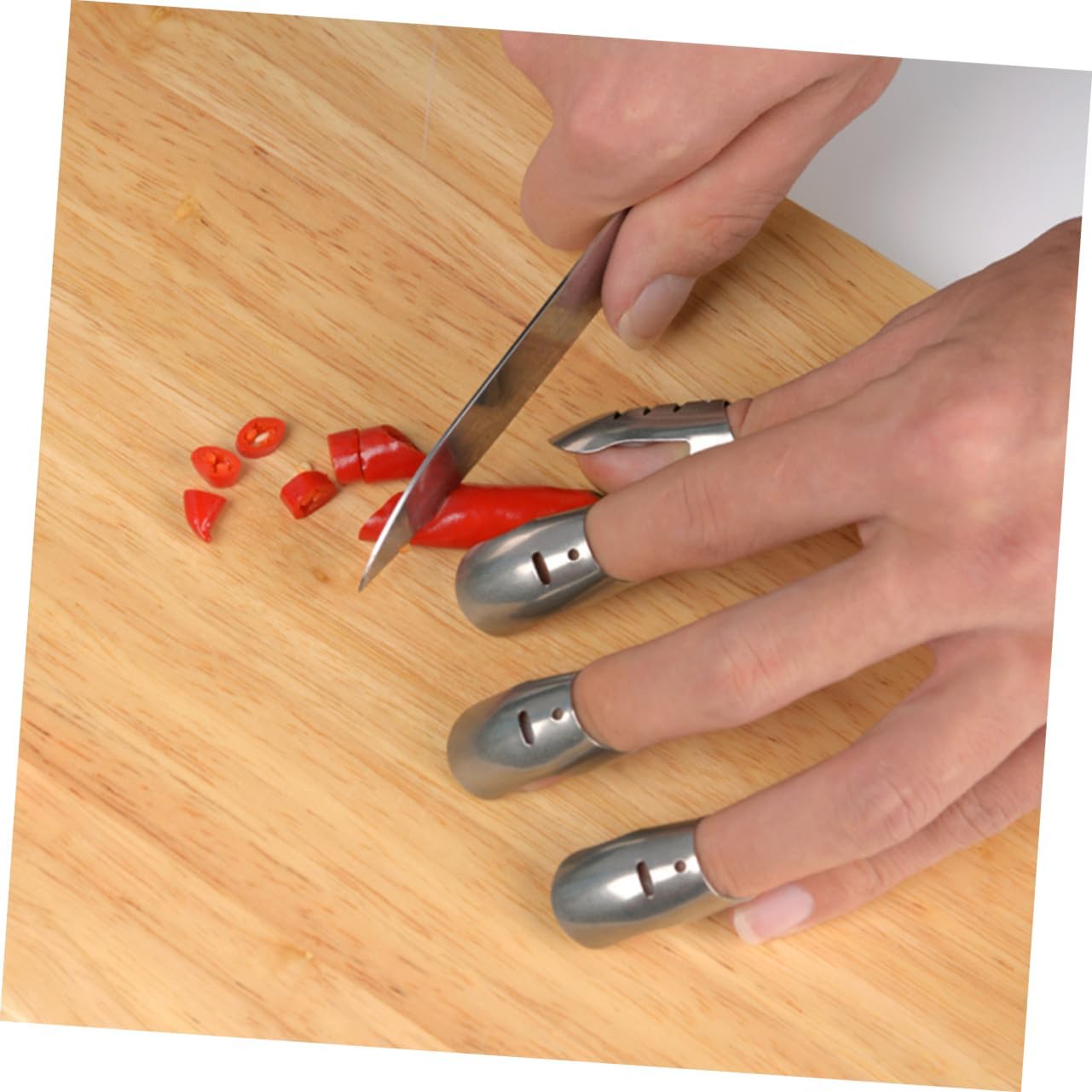 Cabilock 4-Piece Stainless Steel Finger Protectors Kitchen Safety Guard