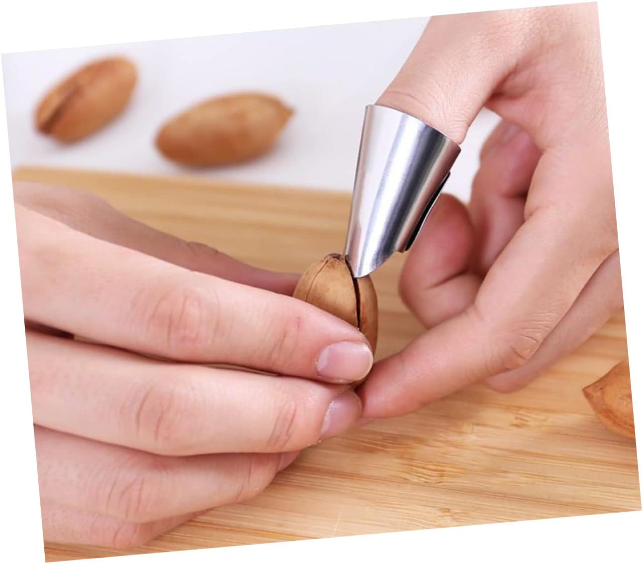 GOOHOCHY 5pcs Finger Protector Cutting Tools for Nuts and Vegetables