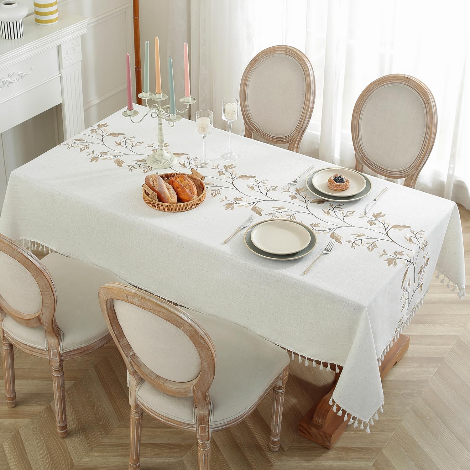Elegant Heavy-Duty Tablecloth for Resolve Occasions