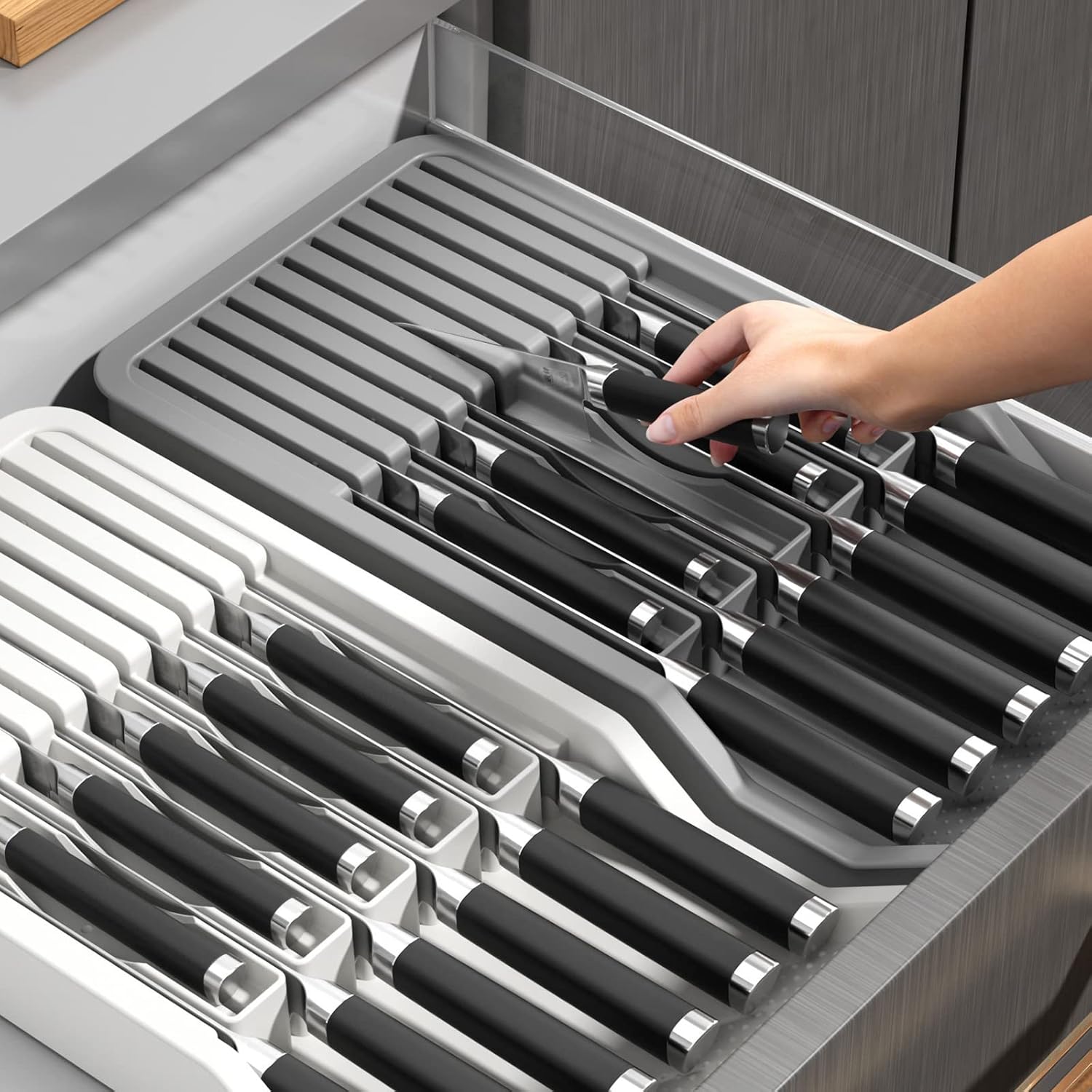 11-Knife Expandable Knife Holder Validates Kitchen Storage Needs