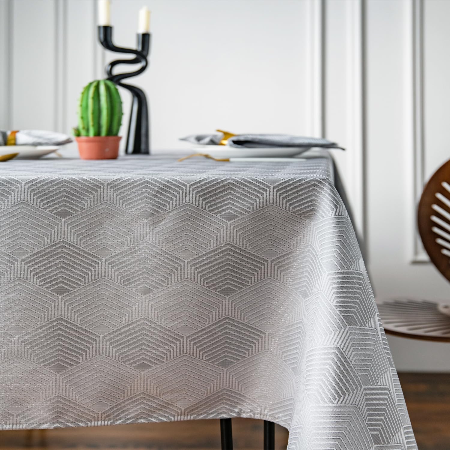 GOLD SAIL - Geometric Grey Tablecloth
