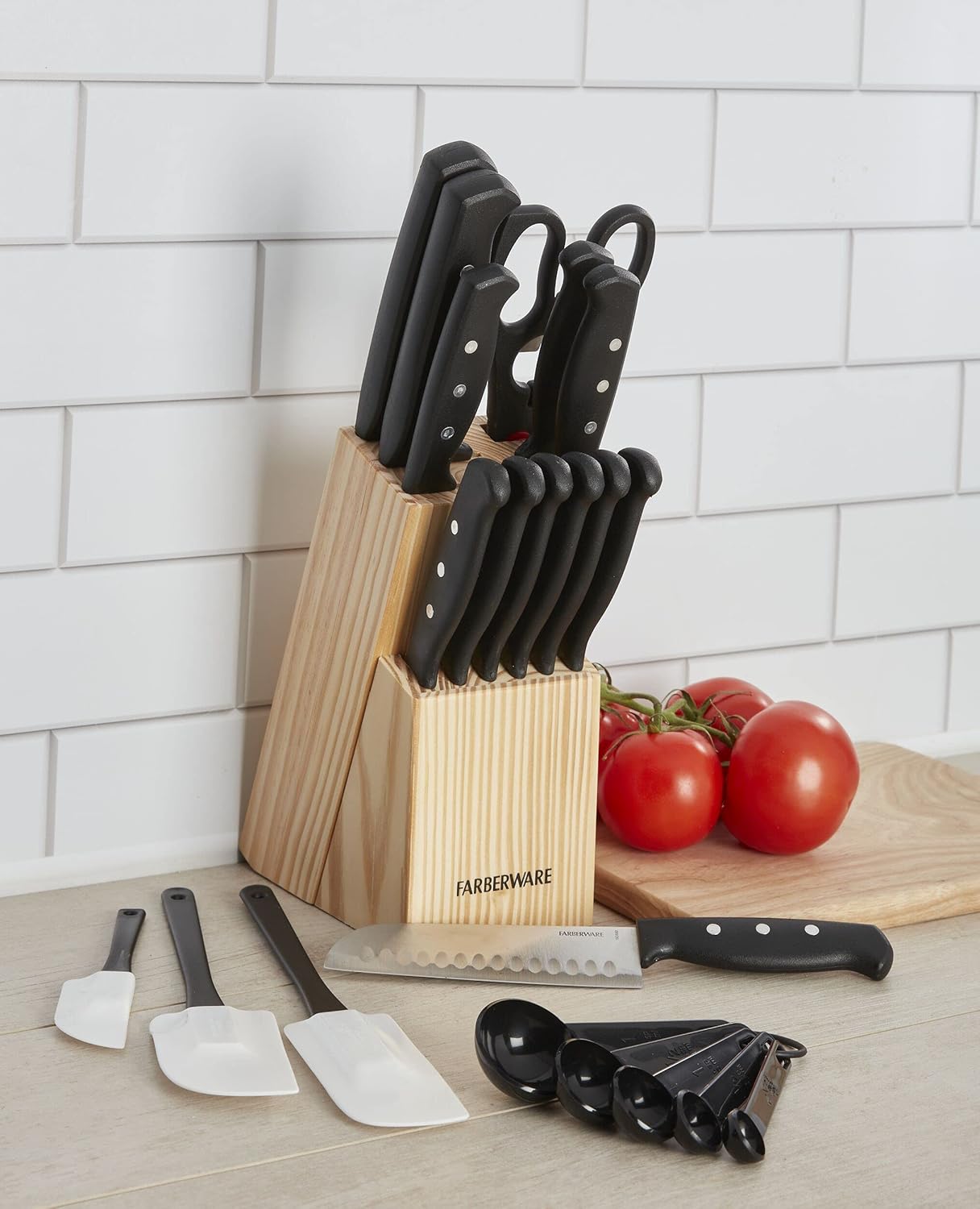 Bundled Precision Farberware Cutting Tools Set