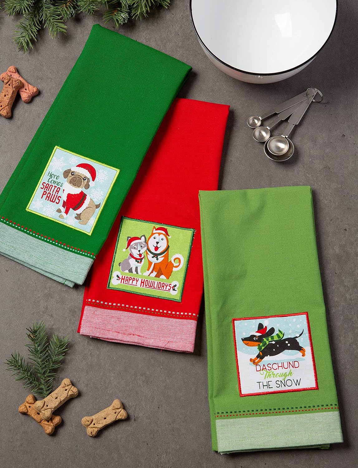 Cozy Holiday Kitchen Towels for Dog and Cat Lovers